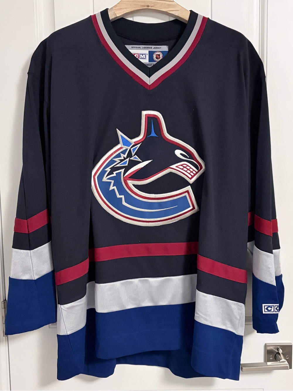 Authentic CCM Vancouver Canucks West Coast Express Jersey Size XL
